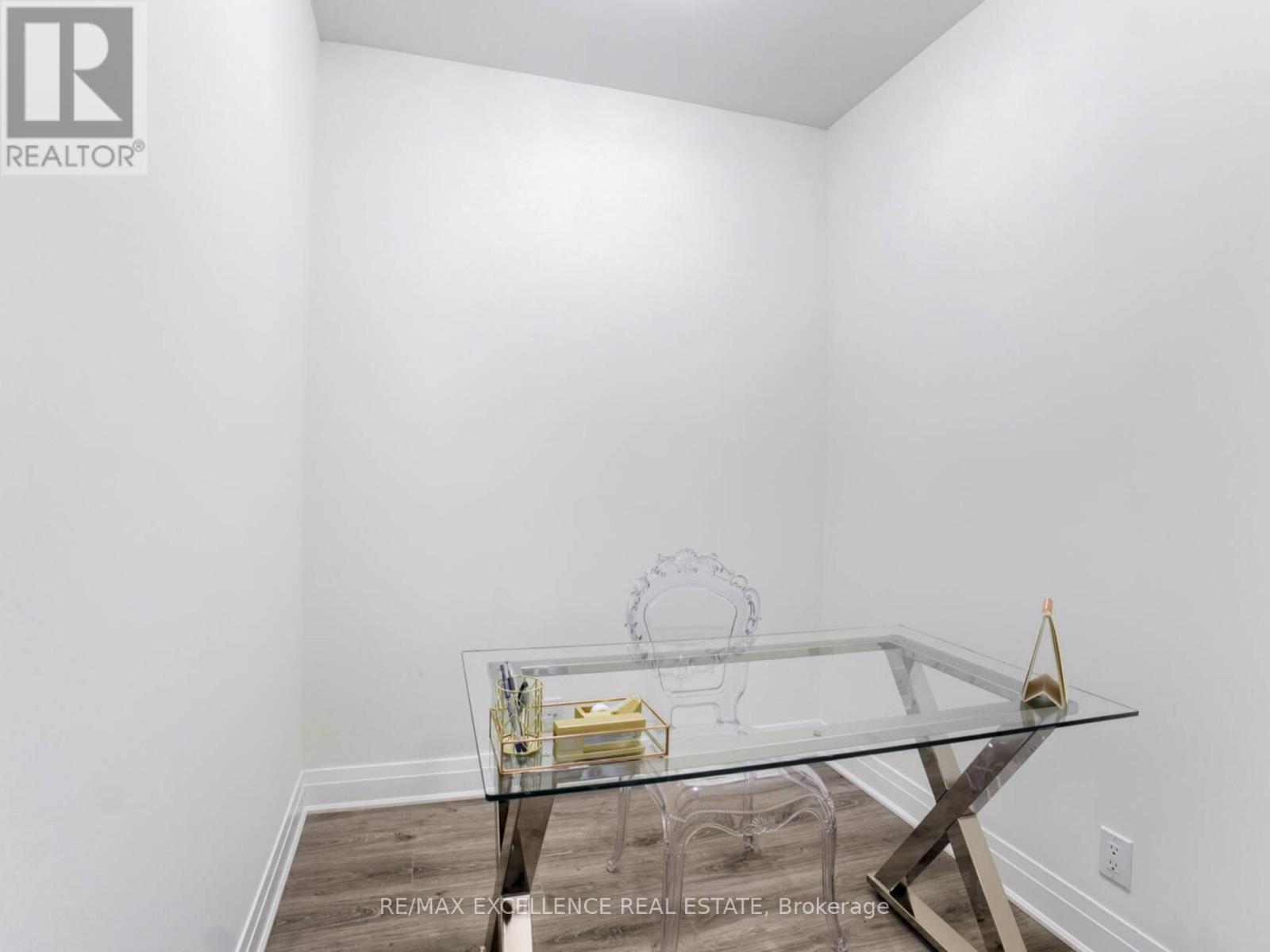 128 Grovewood Common Crescent, Oakville, Ontario  L6H 0X3 - Photo 8 - W12736810