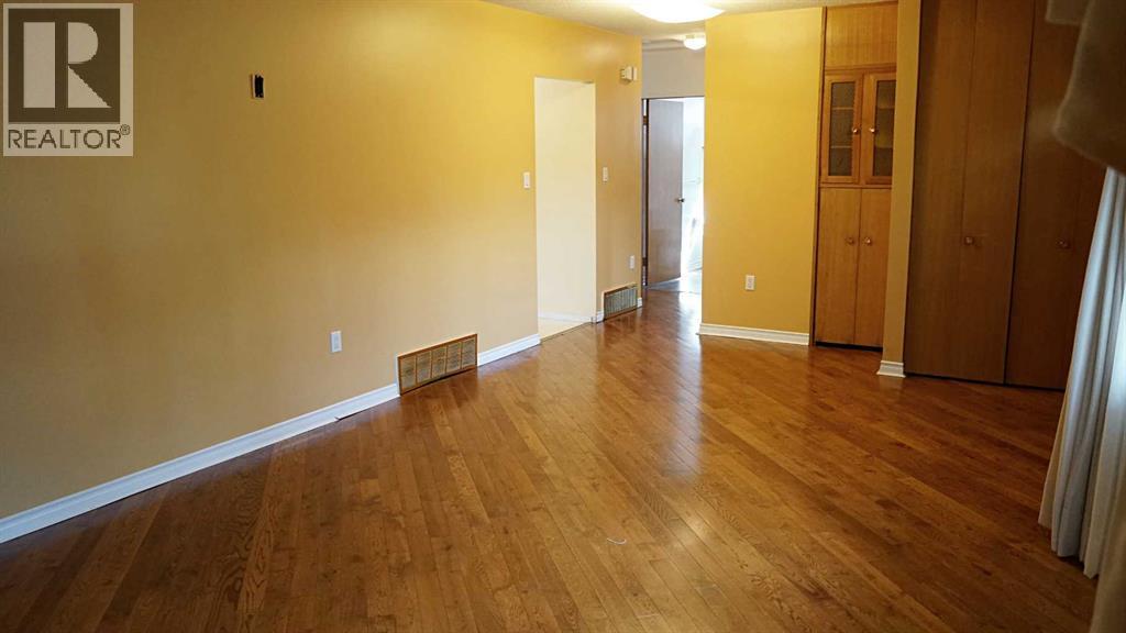 5308 52nd Avenue, Mannville, Alberta  T0B 2W0 - Photo 9 - A2250236