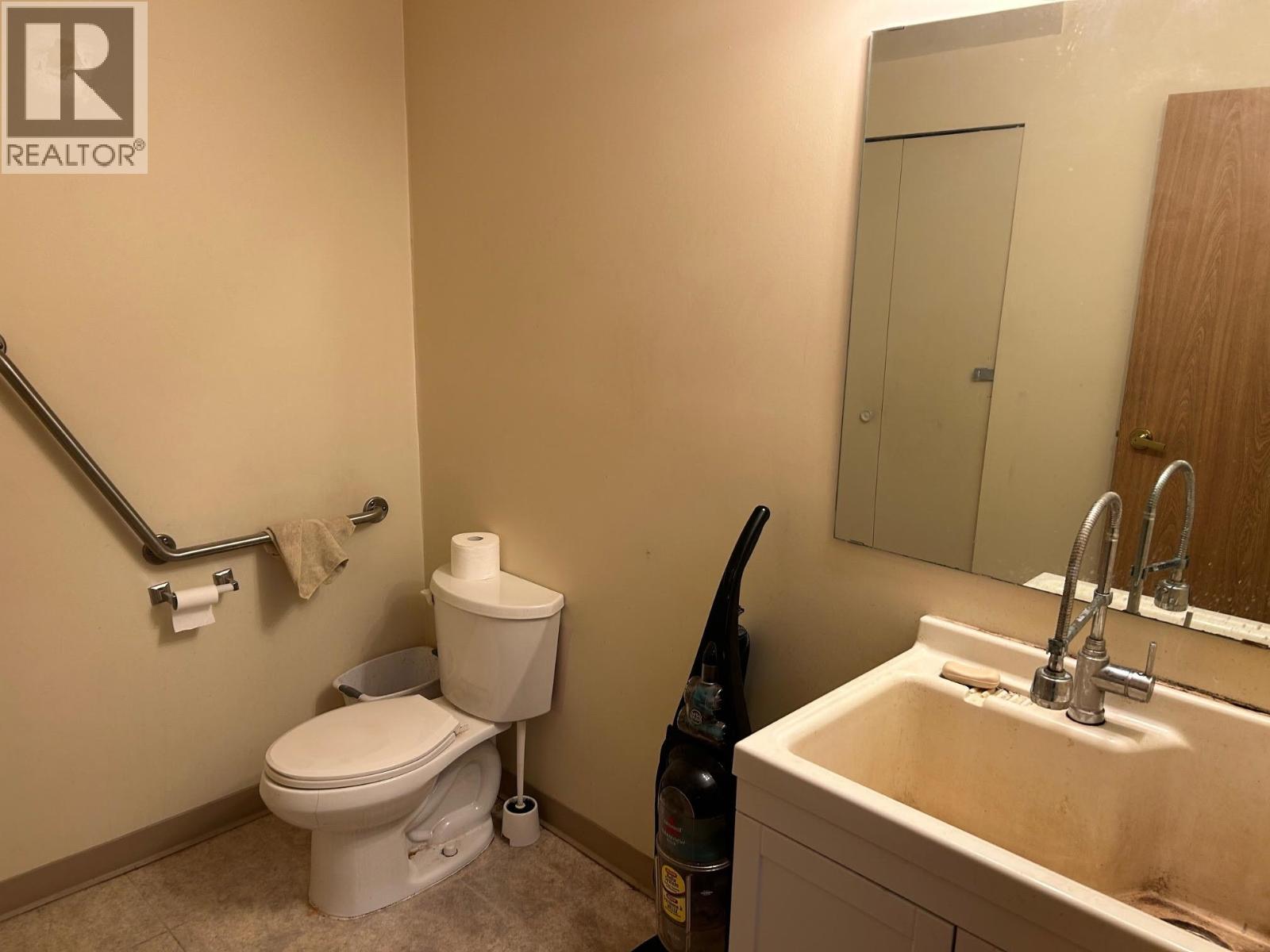 206 8988 Fraserton Court, Burnaby, British Columbia  V5J 5H8 - Photo 10 - C8074784