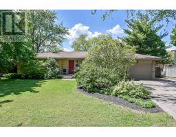 128 ONEIDA BOULEVARD, Hamilton, Ontario