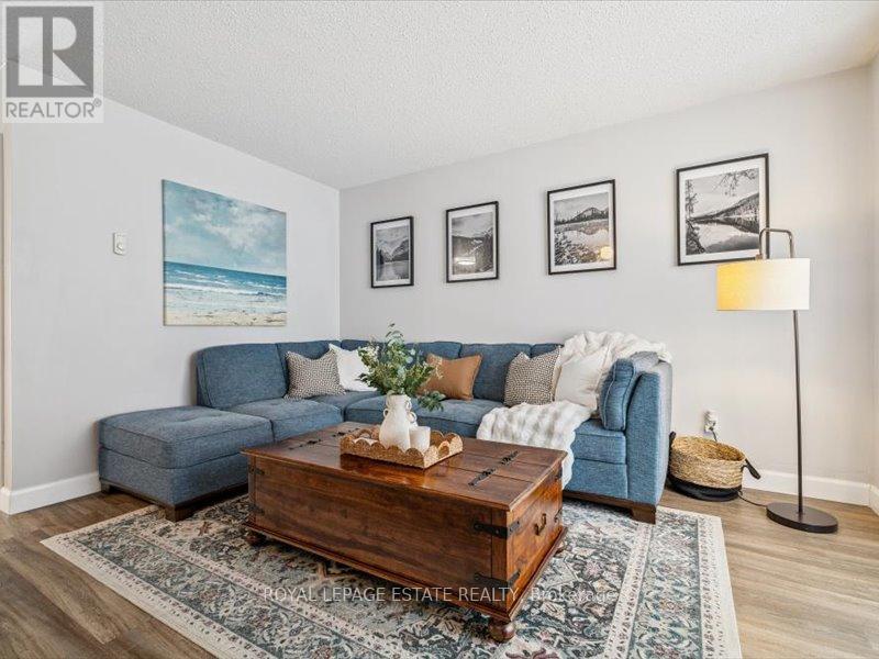 659 Upper Wentworth Street, Hamilton, Ontario  L9A 4V4 - Photo 10 - X12736816