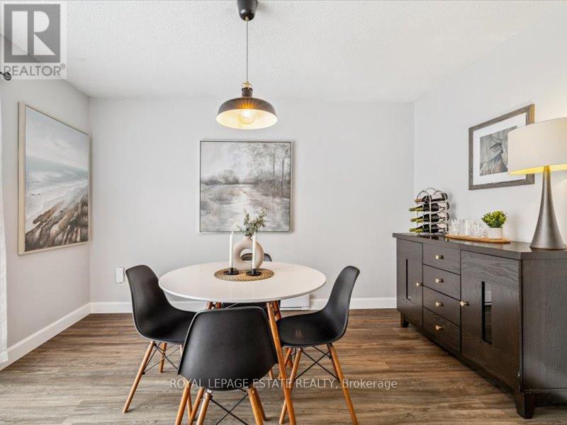 659 Upper Wentworth Street, Hamilton, Ontario  L9A 4V4 - Photo 14 - X12736816