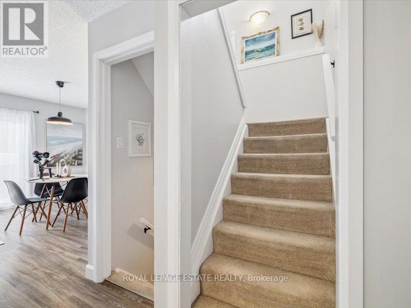 659 Upper Wentworth Street, Hamilton, Ontario  L9A 4V4 - Photo 19 - X12736816