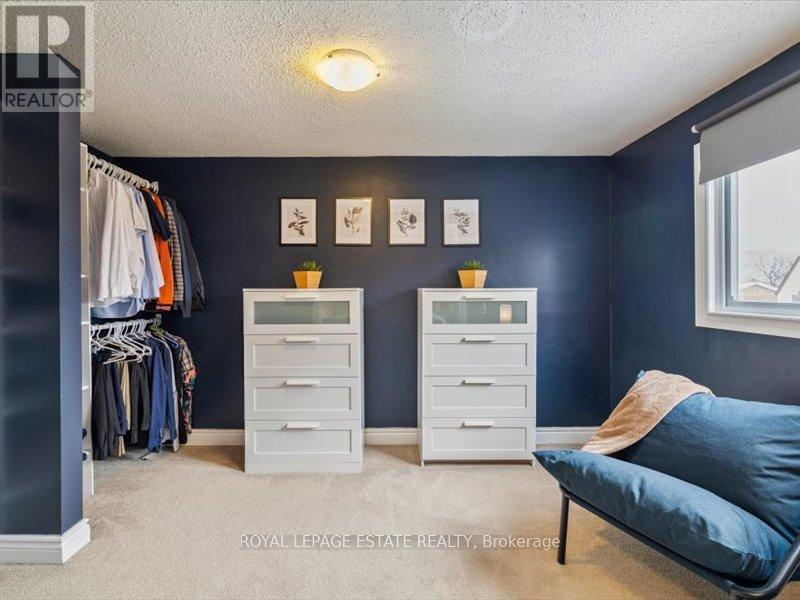 659 Upper Wentworth Street, Hamilton, Ontario  L9A 4V4 - Photo 24 - X12736816