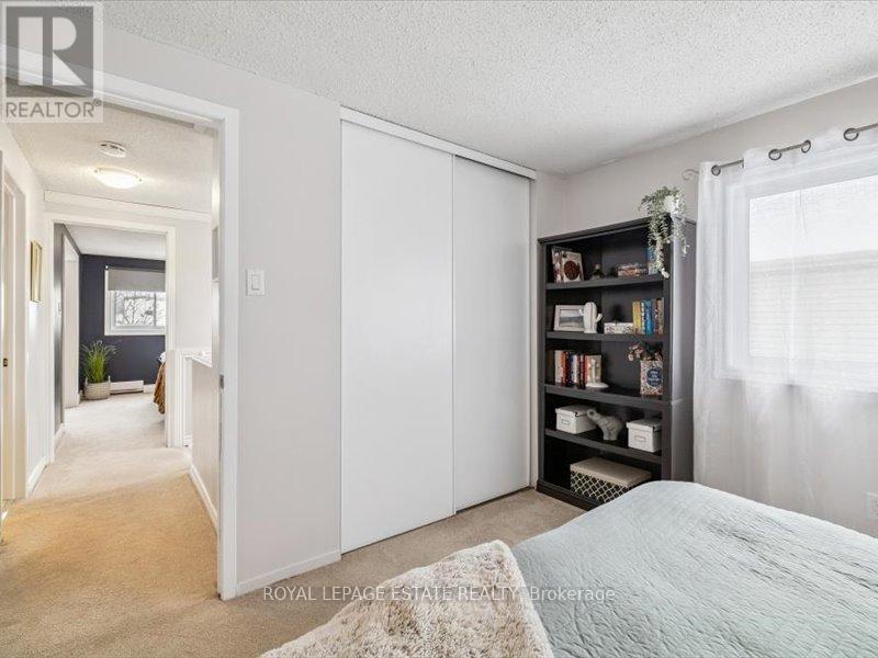 659 Upper Wentworth Street, Hamilton, Ontario  L9A 4V4 - Photo 27 - X12736816