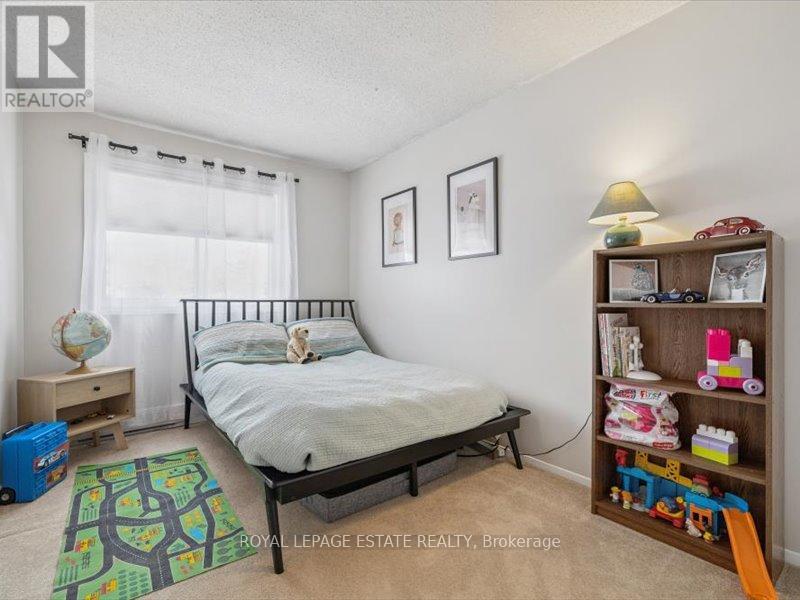 659 Upper Wentworth Street, Hamilton, Ontario  L9A 4V4 - Photo 28 - X12736816