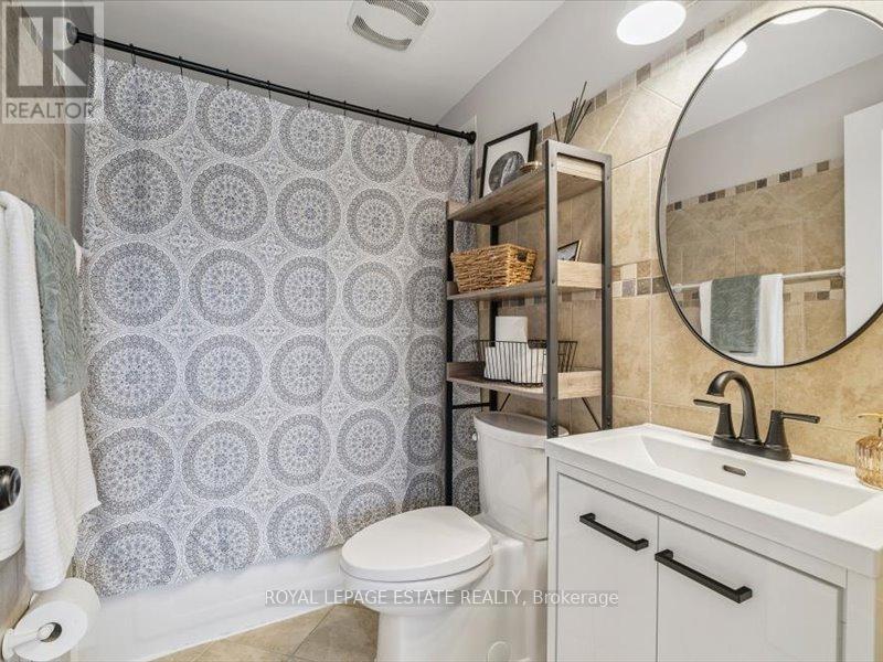 659 Upper Wentworth Street, Hamilton, Ontario  L9A 4V4 - Photo 30 - X12736816