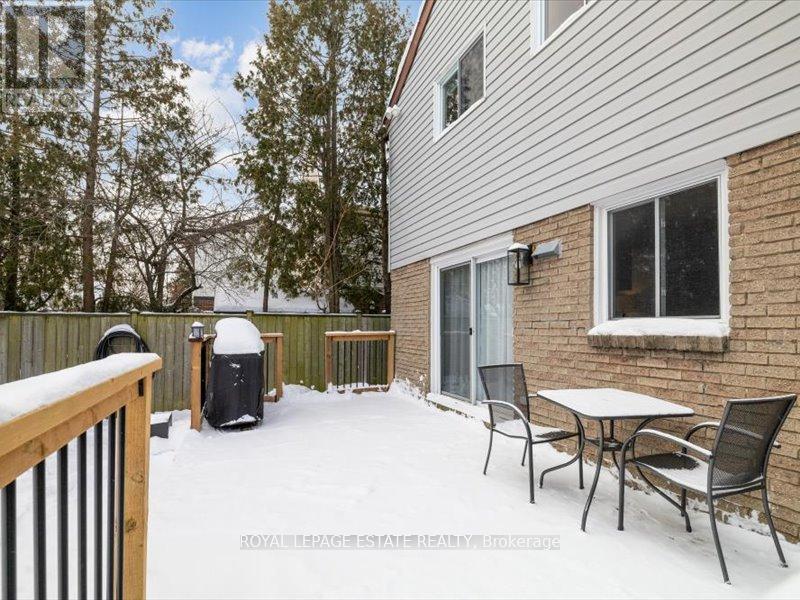 659 Upper Wentworth Street, Hamilton, Ontario  L9A 4V4 - Photo 40 - X12736816