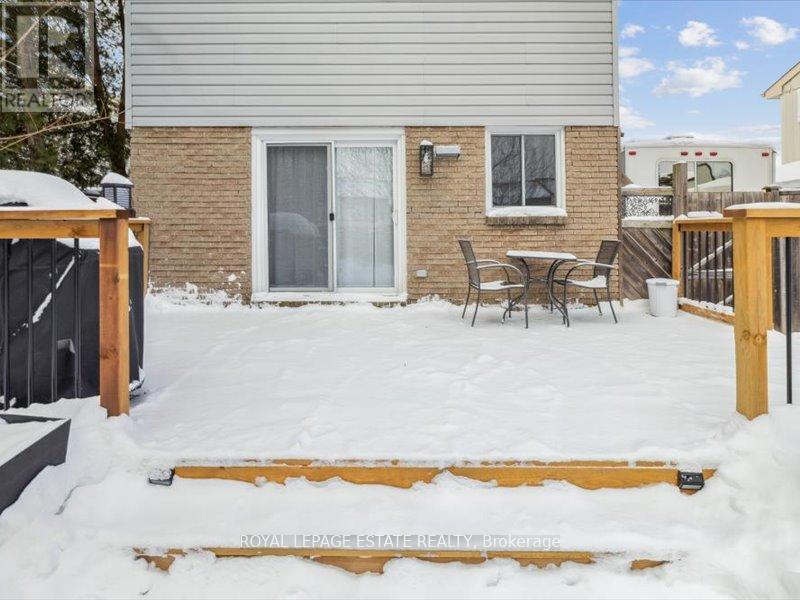 659 Upper Wentworth Street, Hamilton, Ontario  L9A 4V4 - Photo 41 - X12736816