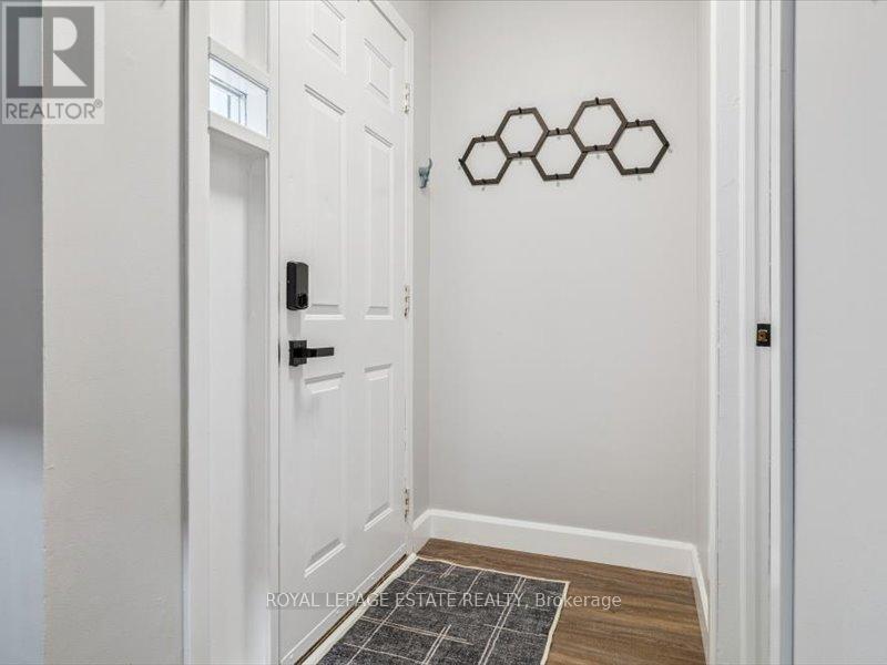 659 Upper Wentworth Street, Hamilton, Ontario  L9A 4V4 - Photo 7 - X12736816