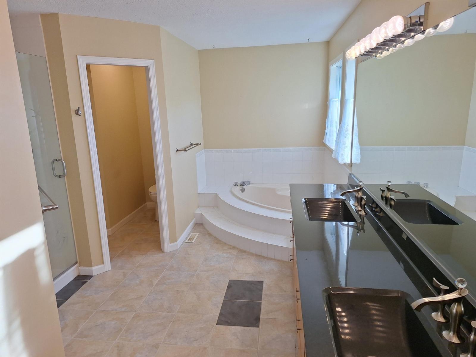 14975 83a Avenue, Surrey, British Columbia  V3S 7S2 - Photo 14 - R3082997