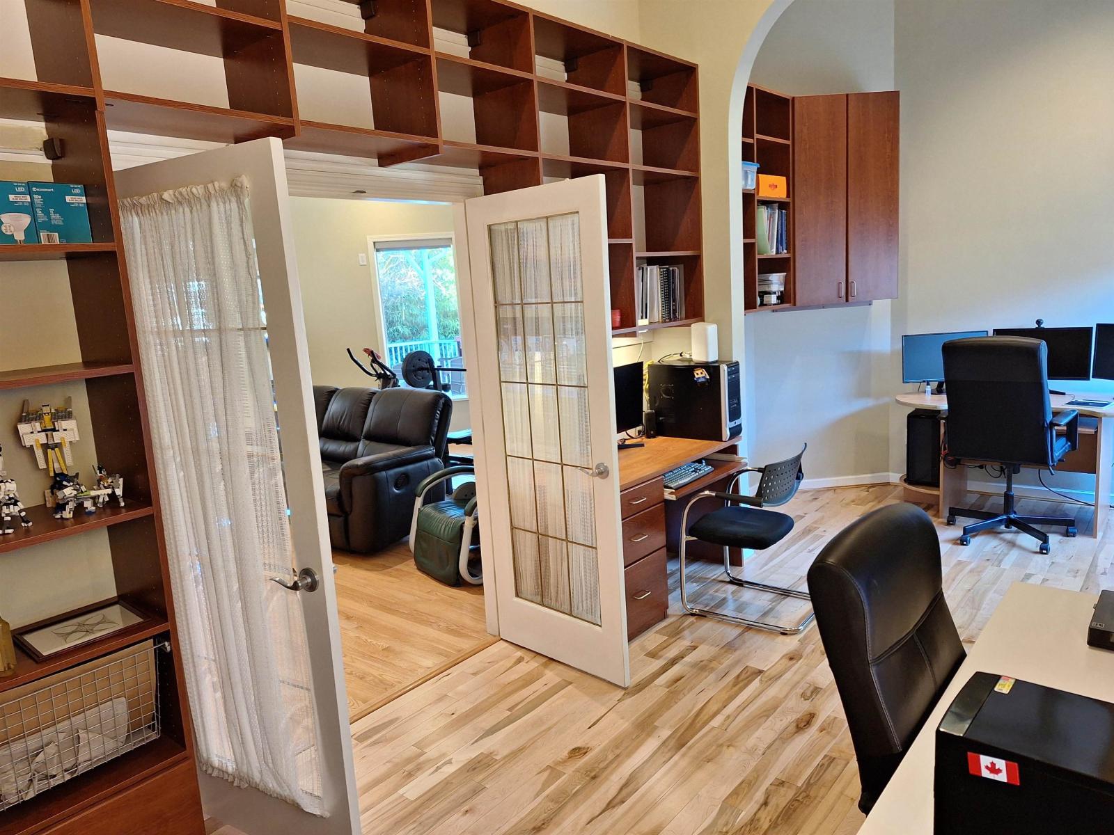 14975 83a Avenue, Surrey, British Columbia  V3S 7S2 - Photo 8 - R3082997