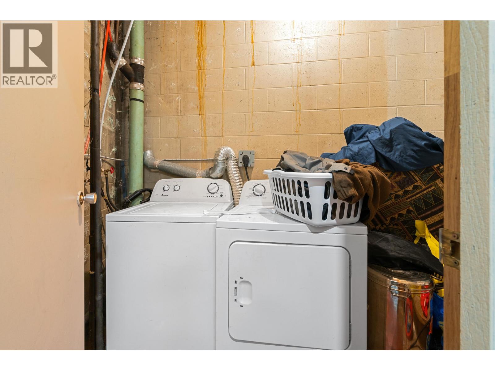 6360 Kingsway, Burnaby, British Columbia  V5E 1C5 - Photo 8 - C8075292