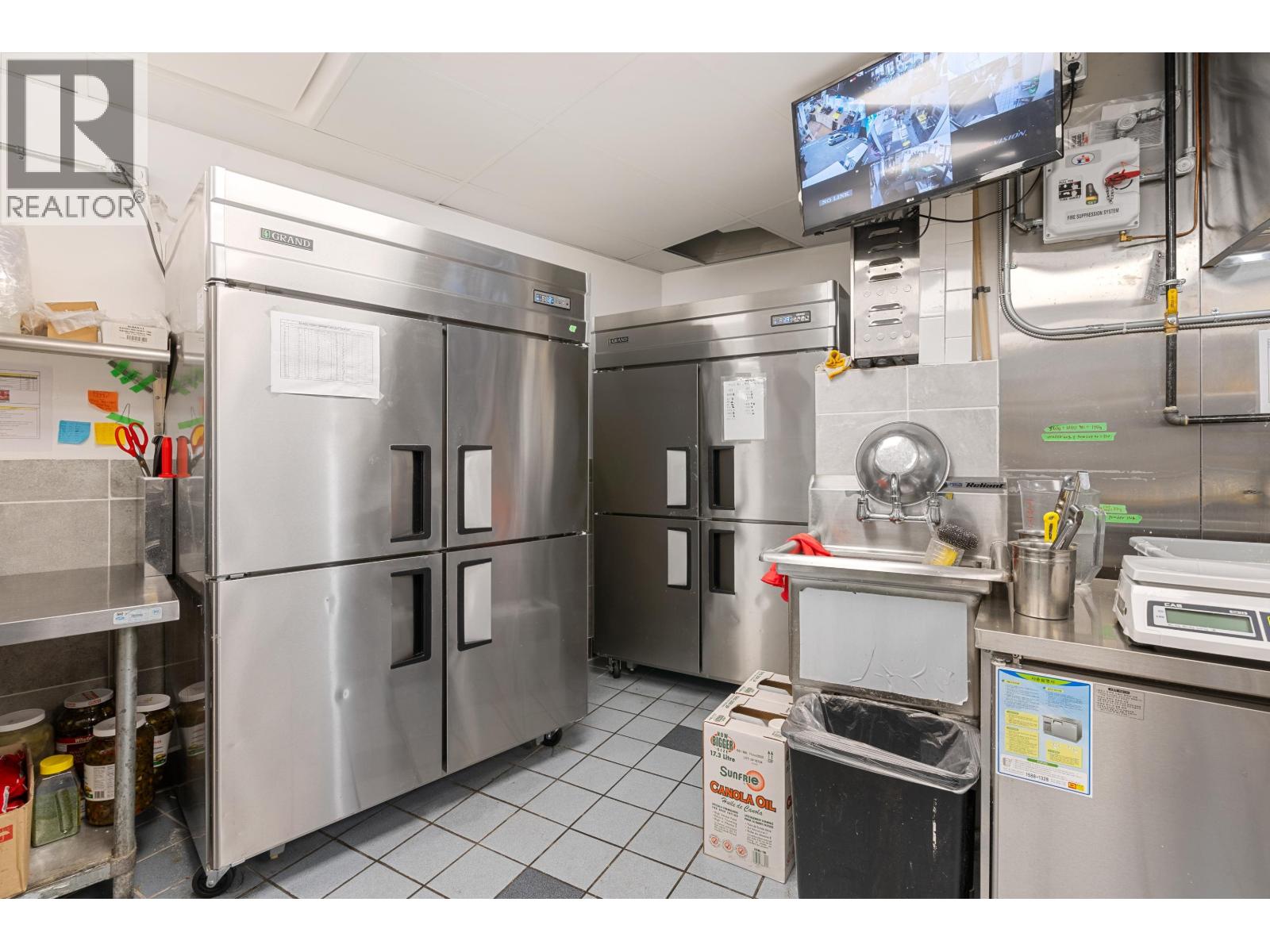 6360 Kingsway, Burnaby, British Columbia  V5E 1C5 - Photo 25 - C8075292