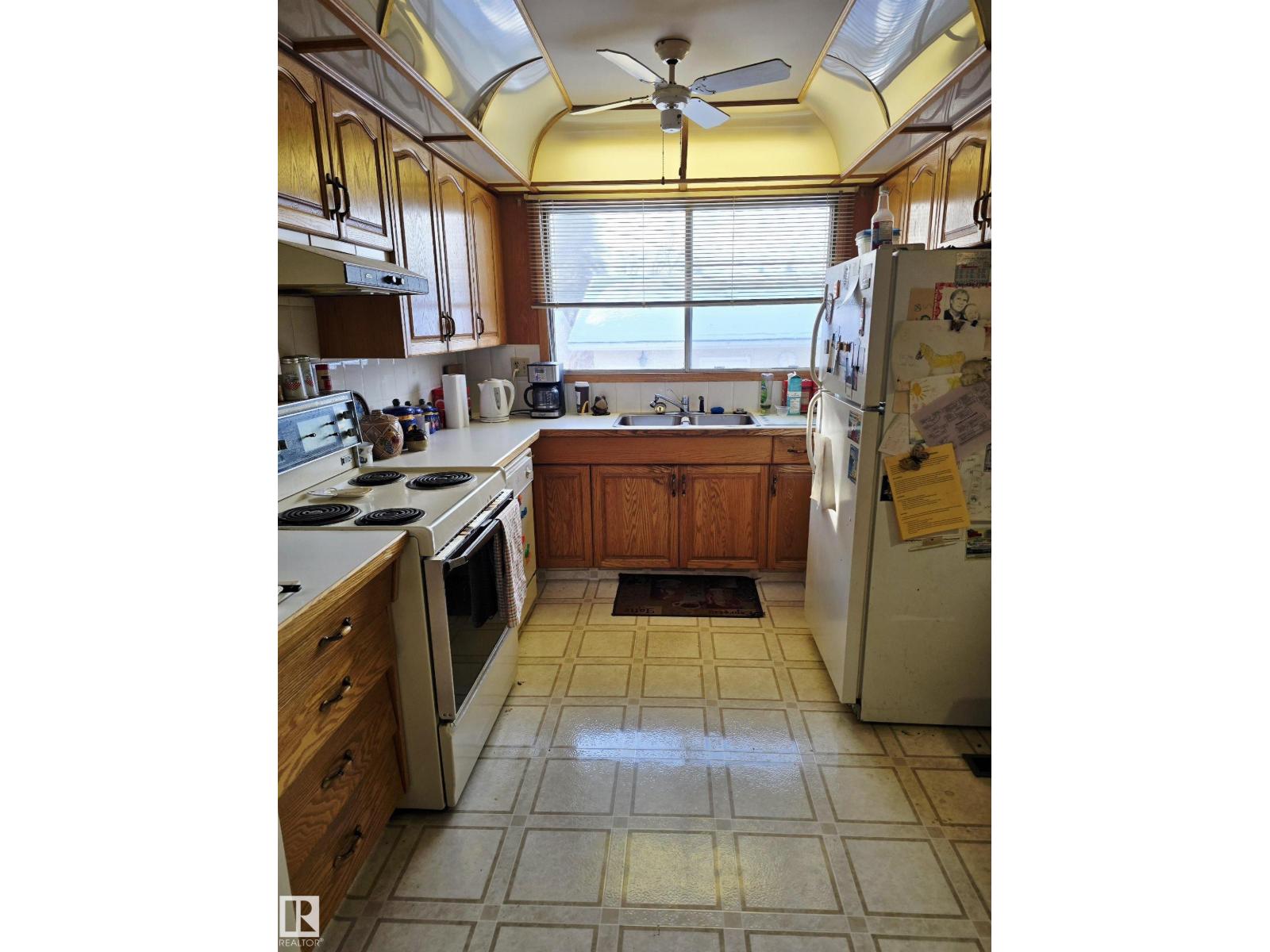 3804 107 St Nw, Edmonton, Alberta  T6J 2L4 - Photo 3 - E4471248