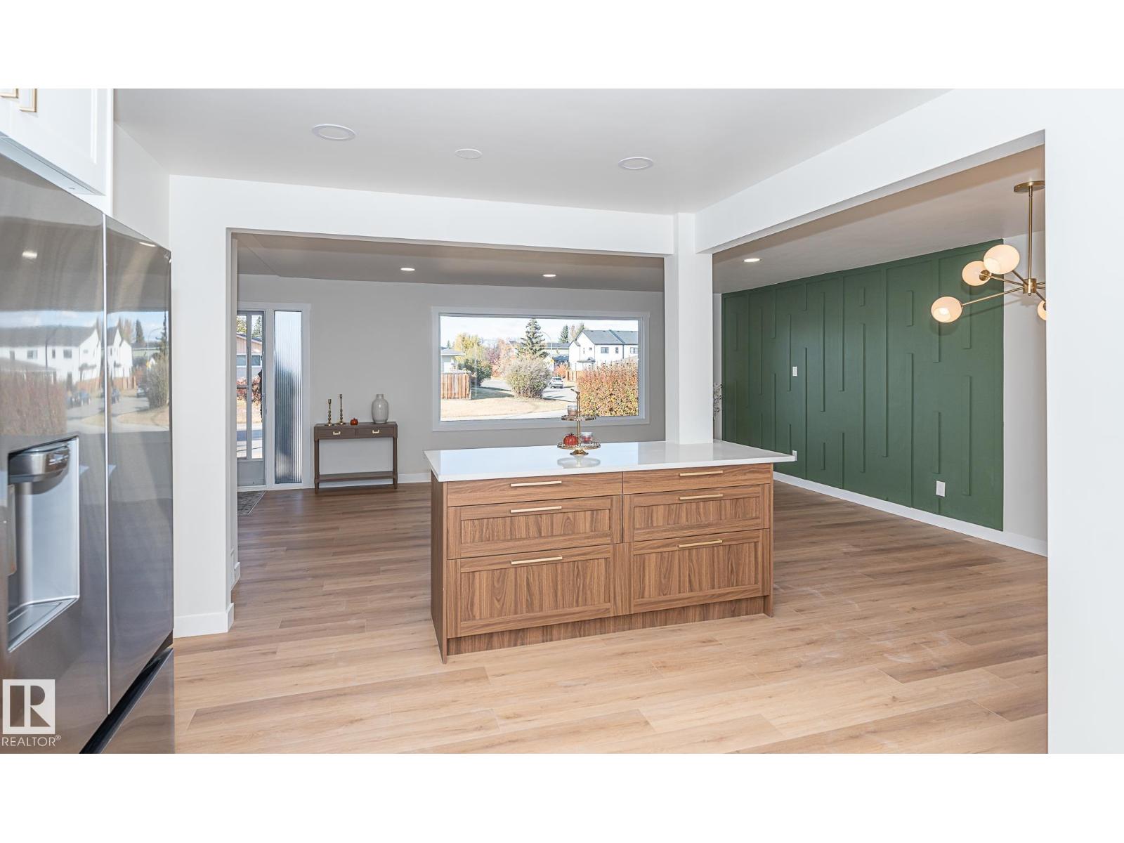 6807 98a Av Nw, Edmonton, Alberta  T6A 0B9 - Photo 12 - E4471252