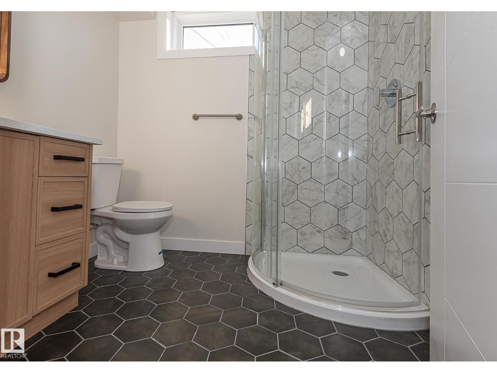 6807 98a Av Nw, Edmonton, Alberta  T6A 0B9 - Photo 45 - E4471252