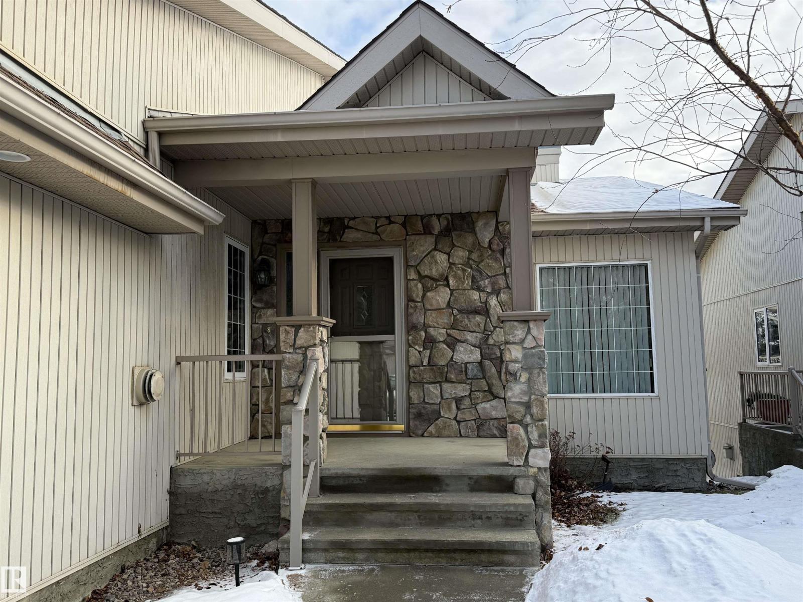 17 925 Picard Dr Nw, Edmonton, Alberta  T5T 6H3 - Photo 2 - E4471253