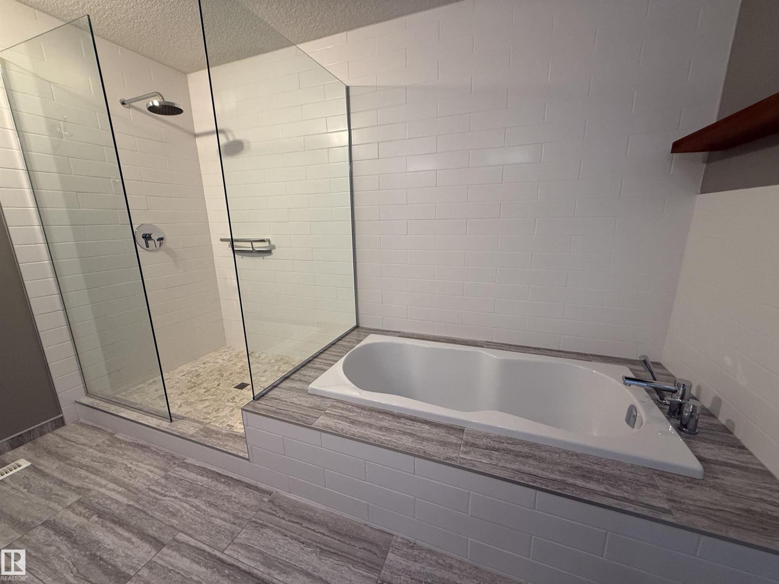 17 925 Picard Dr Nw, Edmonton, Alberta  T5T 6H3 - Photo 22 - E4471253