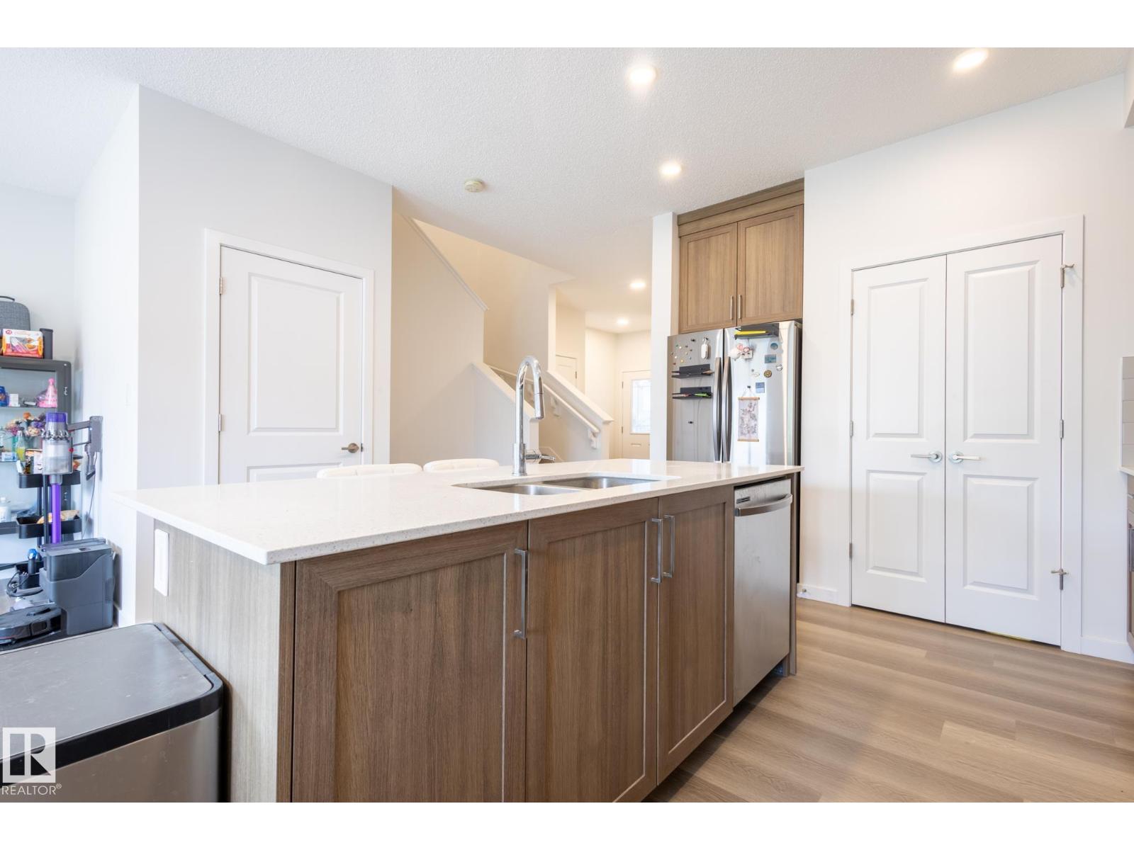 1994 Kroetsch Cr Sw, Edmonton, Alberta  T6W 4J4 - Photo 10 - E4471254