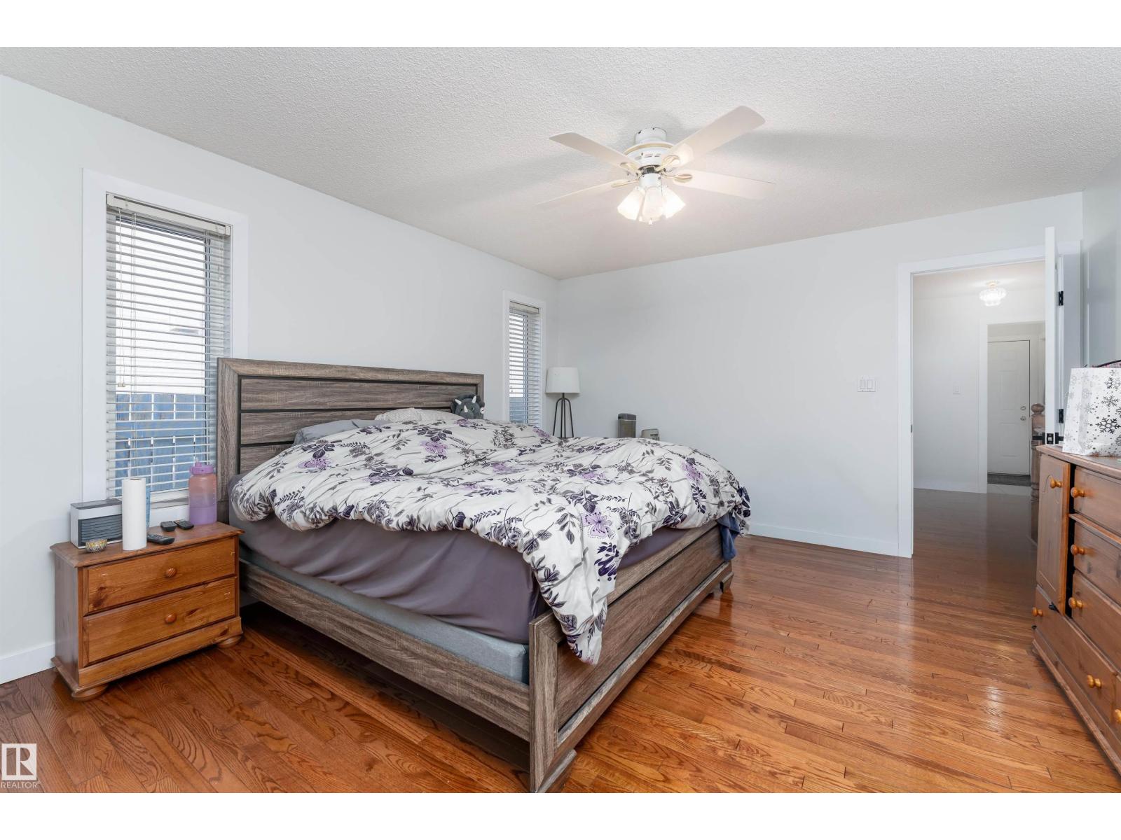 948 Ormsby Wd Nw, Edmonton, Alberta  T5T 6B1 - Photo 14 - E4471257