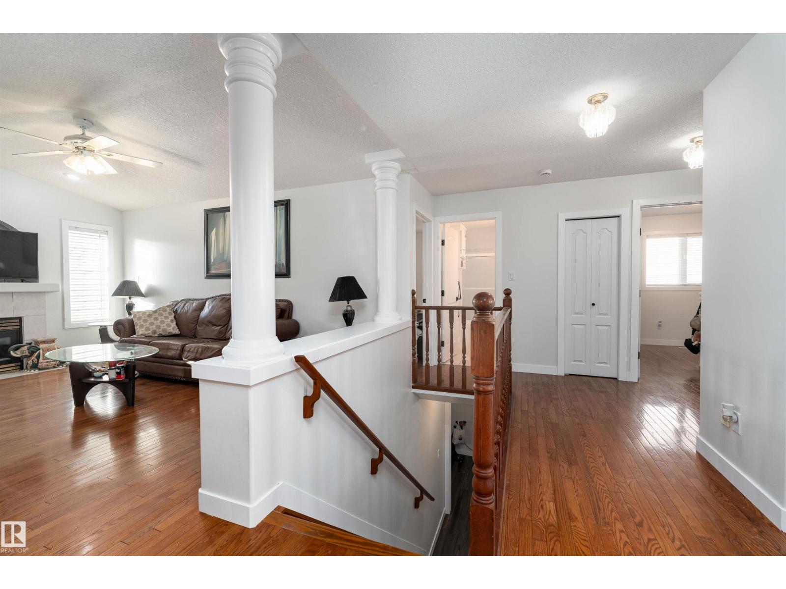 948 Ormsby Wd Nw, Edmonton, Alberta  T5T 6B1 - Photo 18 - E4471257