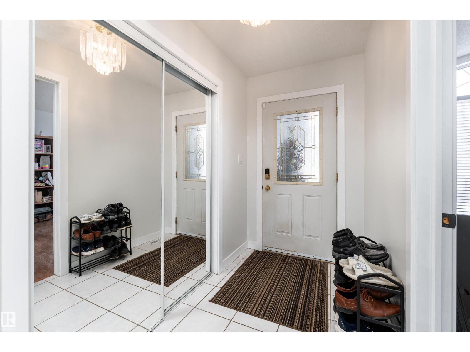 948 Ormsby Wd Nw, Edmonton, Alberta  T5T 6B1 - Photo 26 - E4471257