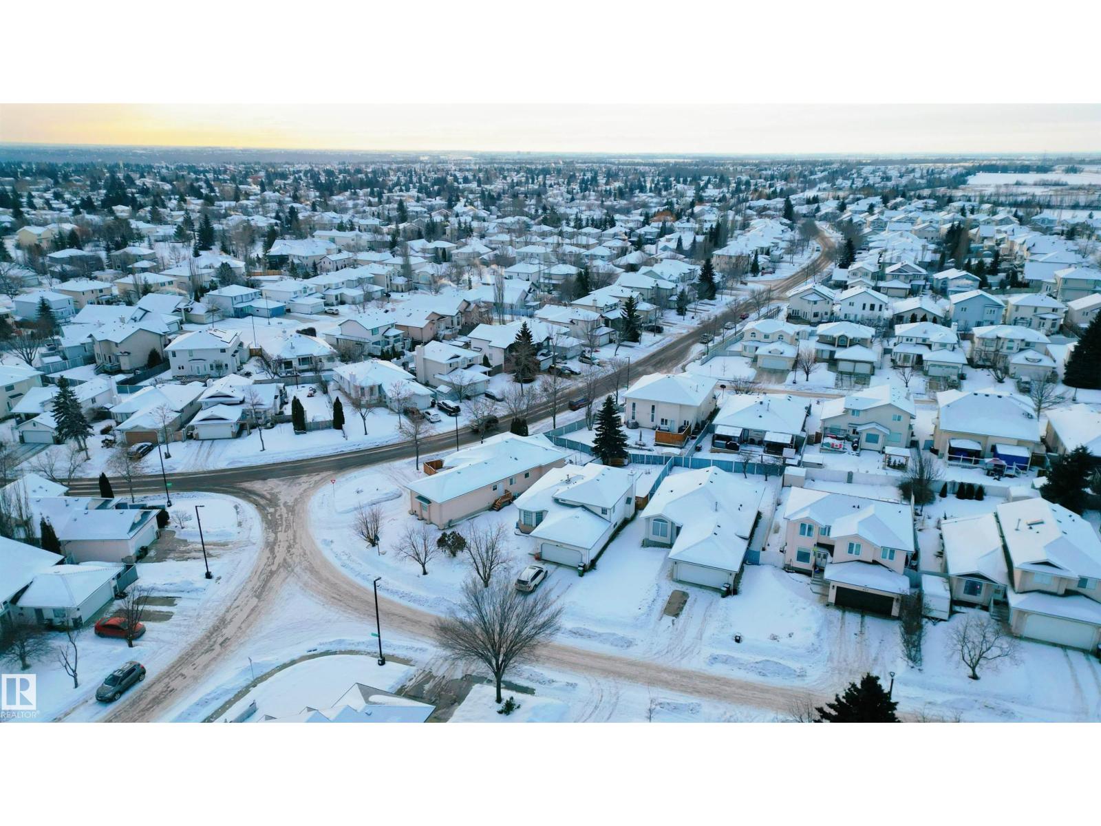 948 Ormsby Wd Nw, Edmonton, Alberta  T5T 6B1 - Photo 54 - E4471257