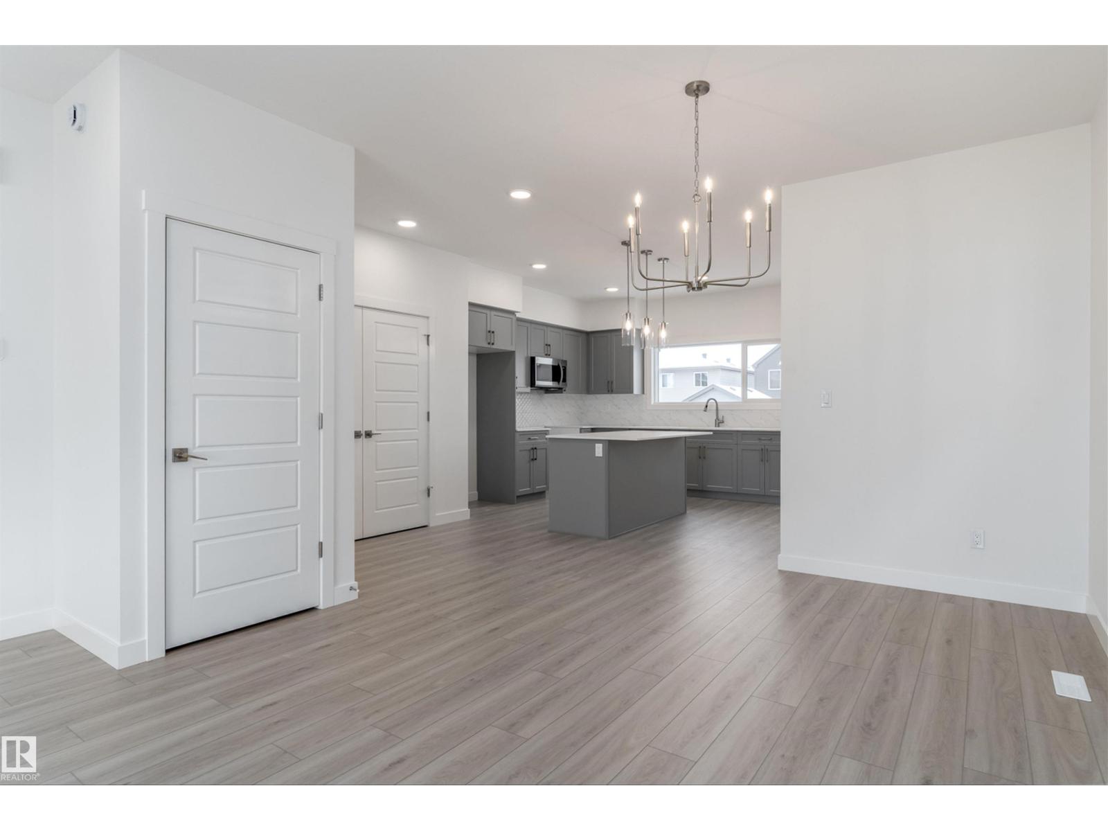 1250 Mcleod Av, Spruce Grove, Alberta  T7X 4A9 - Photo 9 - E4471258