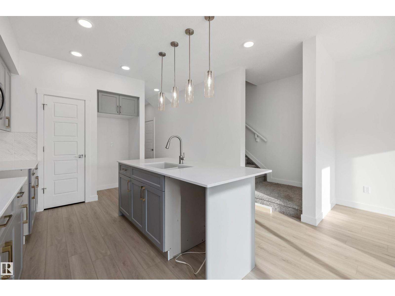 18851 29 Av Nw, Edmonton, Alberta  T6M 3C5 - Photo 11 - E4471259