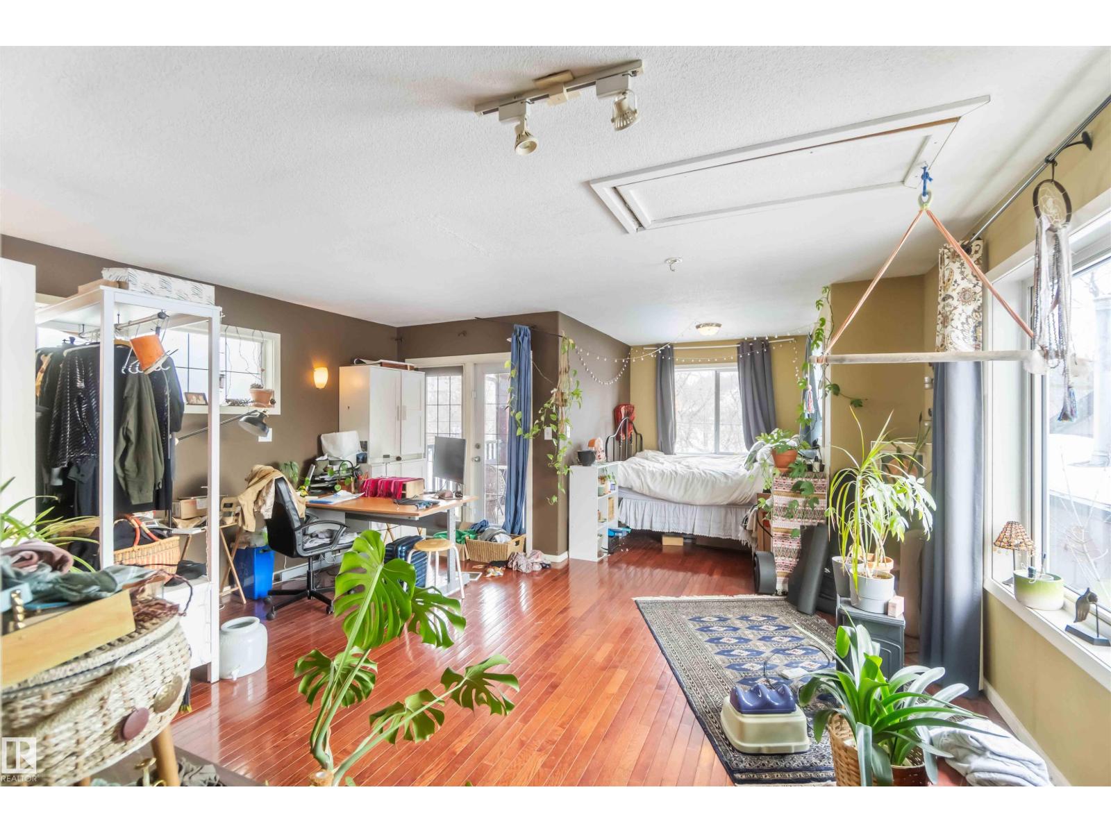 10207 88 St Nw, Edmonton, Alberta  T5H 1P4 - Photo 32 - E4471261