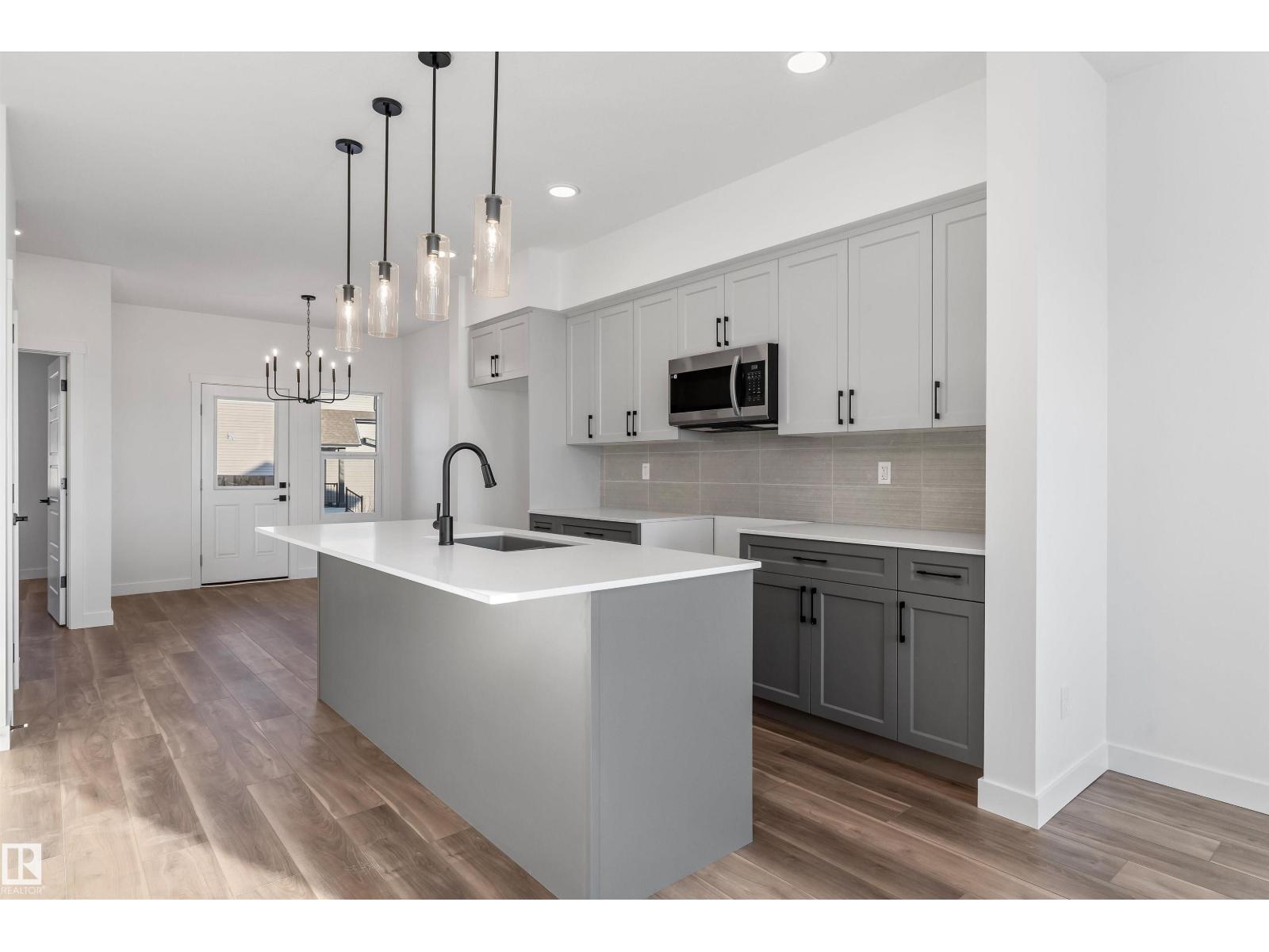 20816 40 Av Nw, Edmonton, Alberta  T6M 3G1 - Photo 10 - E4471262