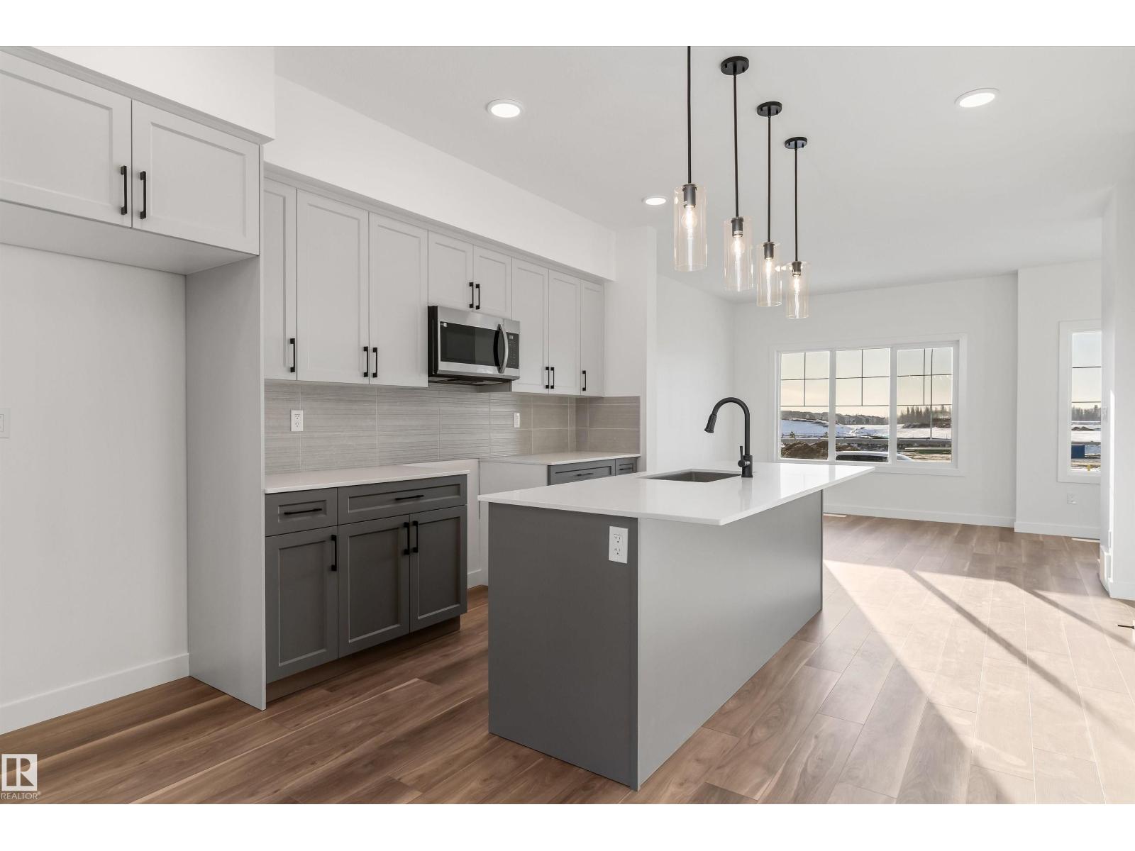 20816 40 Av Nw, Edmonton, Alberta  T6M 3G1 - Photo 9 - E4471262