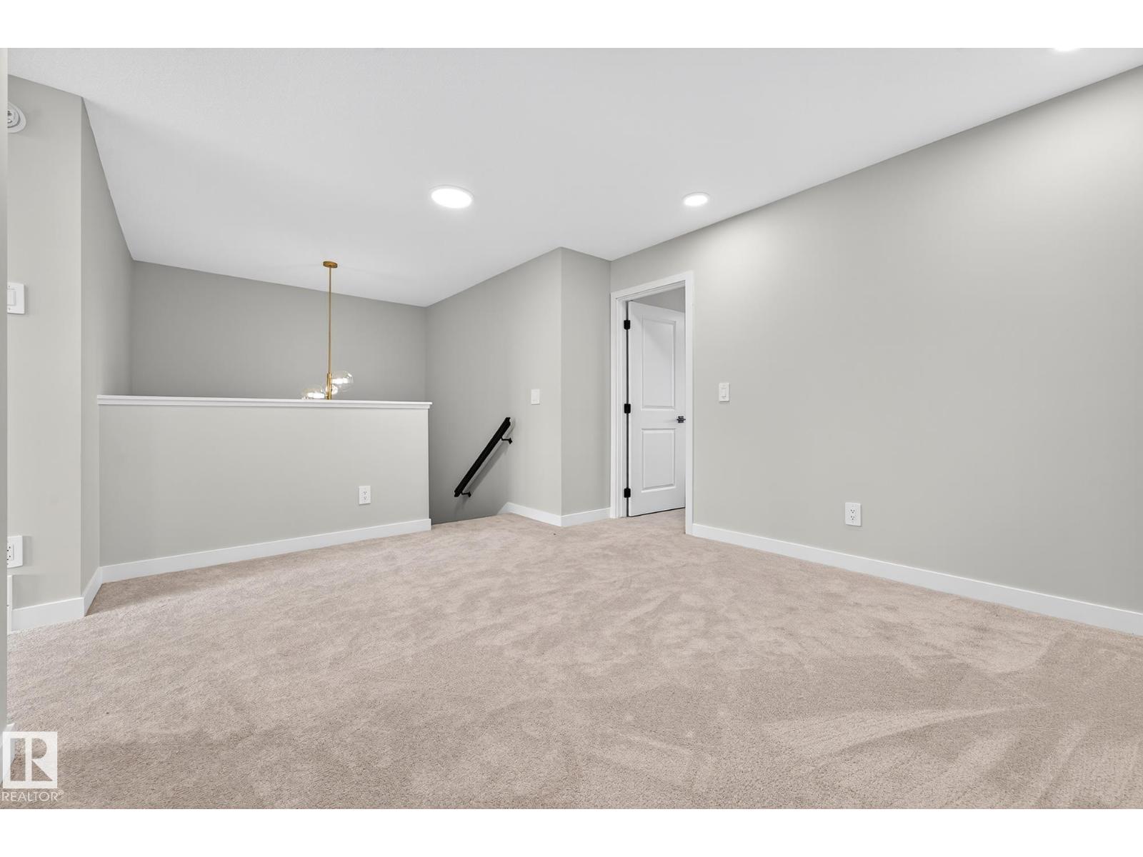 8233 Kiriak Lo Sw, Edmonton, Alberta  T6W 5S2 - Photo 19 - E4471266