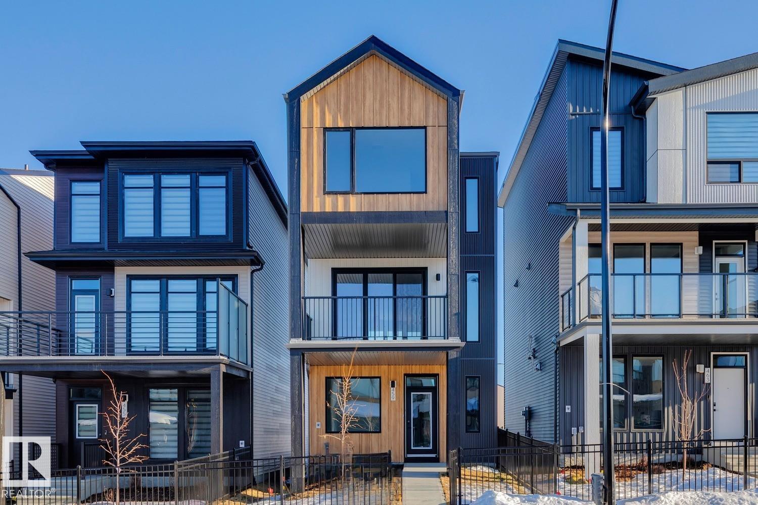 459 33 ST SW, Edmonton, Alberta