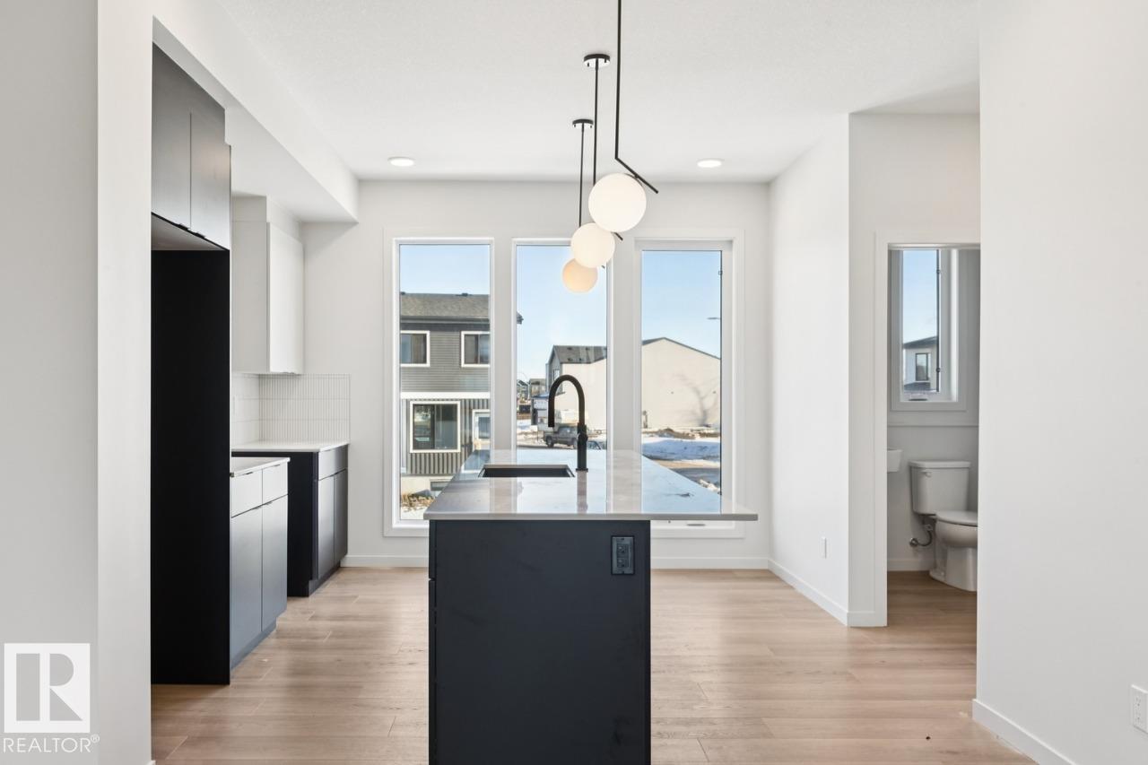 459 33 St Sw, Edmonton, Alberta  T6X 1A7 - Photo 9 - E4471270