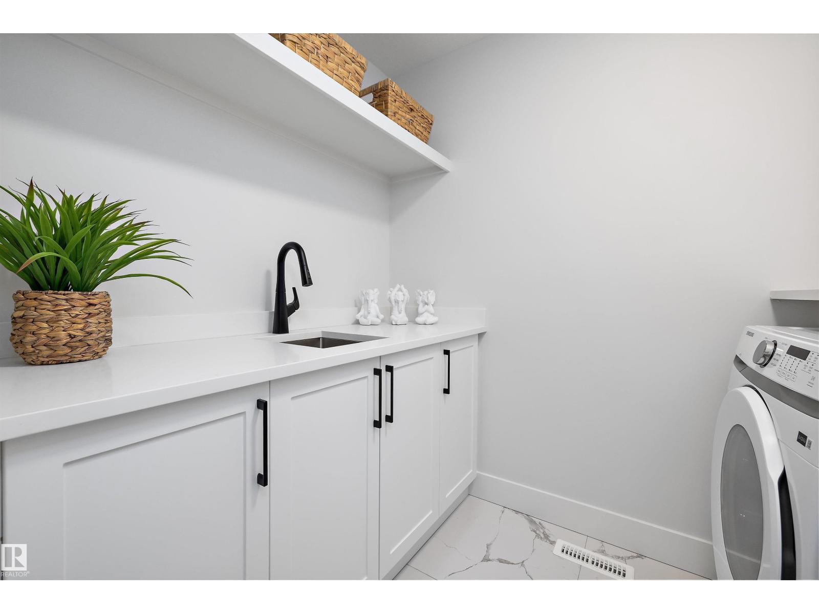 1715 Crossbill Lo Nw, Edmonton, Alberta  T5S 0W3 - Photo 35 - E4471279