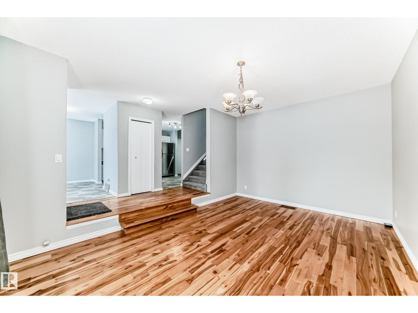 2928 49a St Nw, Edmonton, Alberta  T6L 2X1 - Photo 20 - E4471285