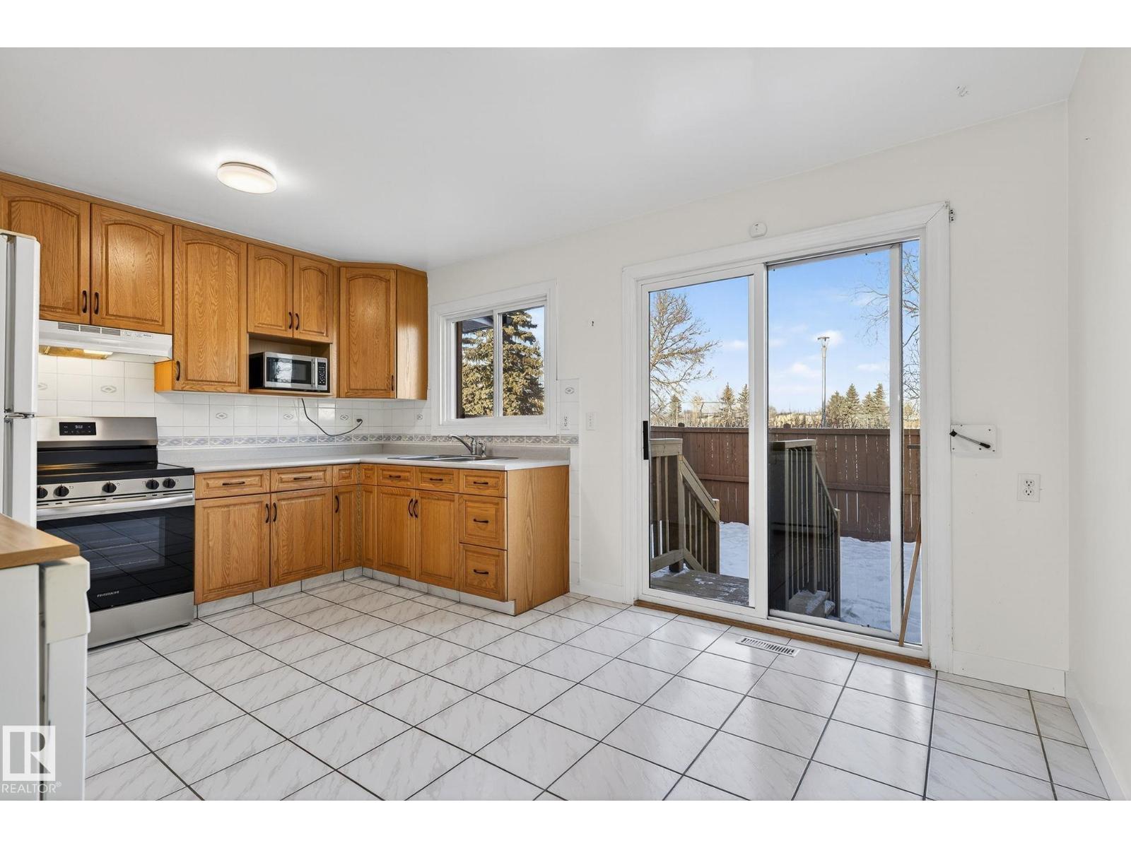 #134 16725 106 St Nw, Edmonton, Alberta  T5X 5G5 - Photo 11 - E4471290