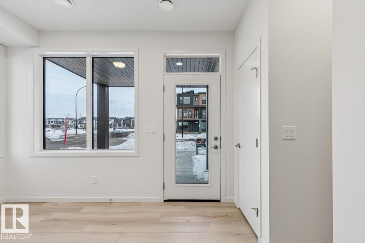 2604 Alces Wy Sw, Edmonton, Alberta  T6X 3L5 - Photo 3 - E4471293