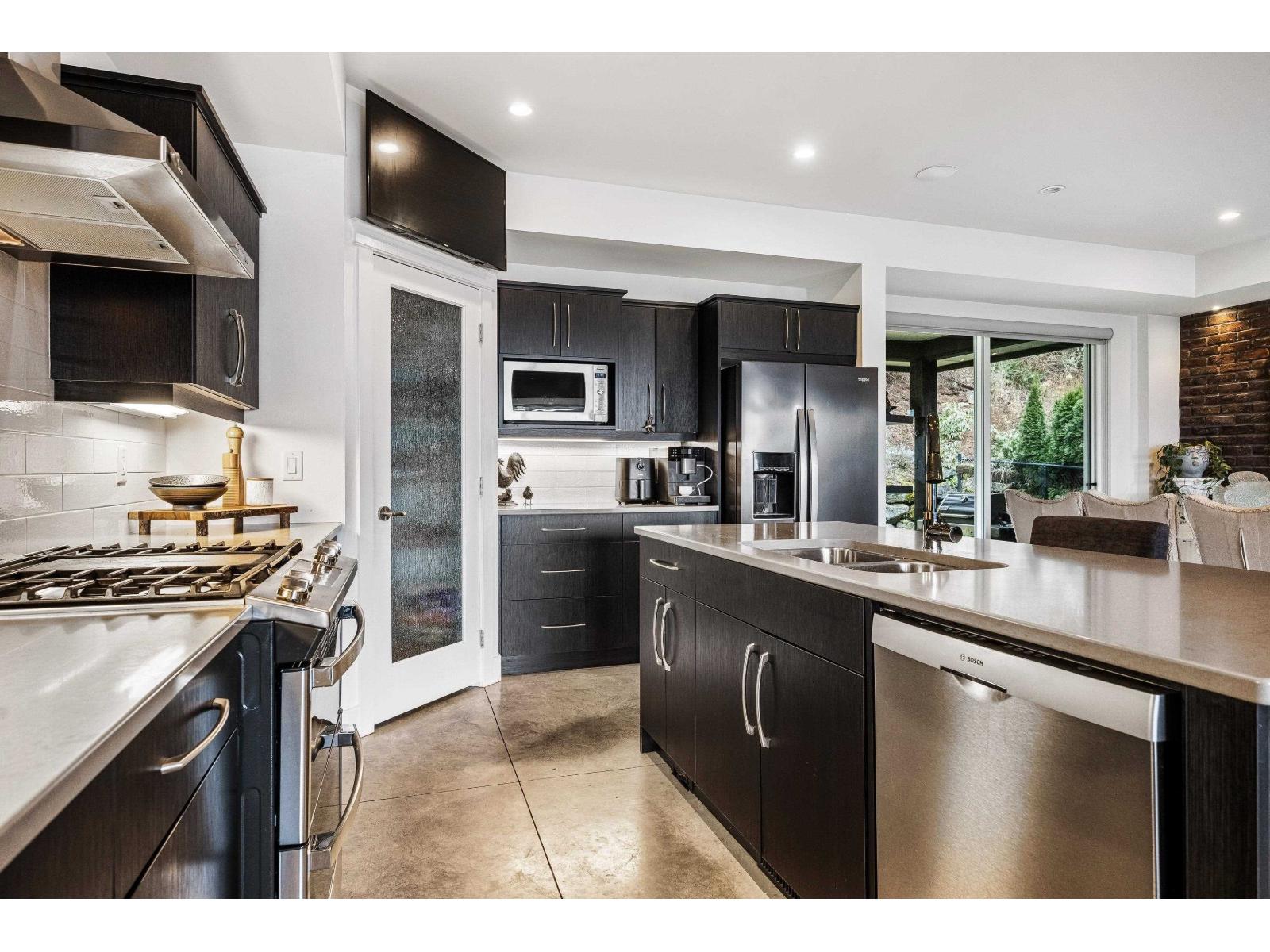 5480 Maclachlan Place, Promontory, Chilliwack, British Columbia  V2R 0P3 - Photo 9 - R3084186