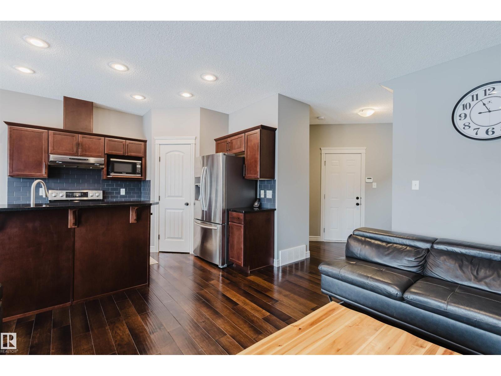 3921 167a Av Nw, Edmonton, Alberta  T5Y 0X9 - Photo 5 - E4471298