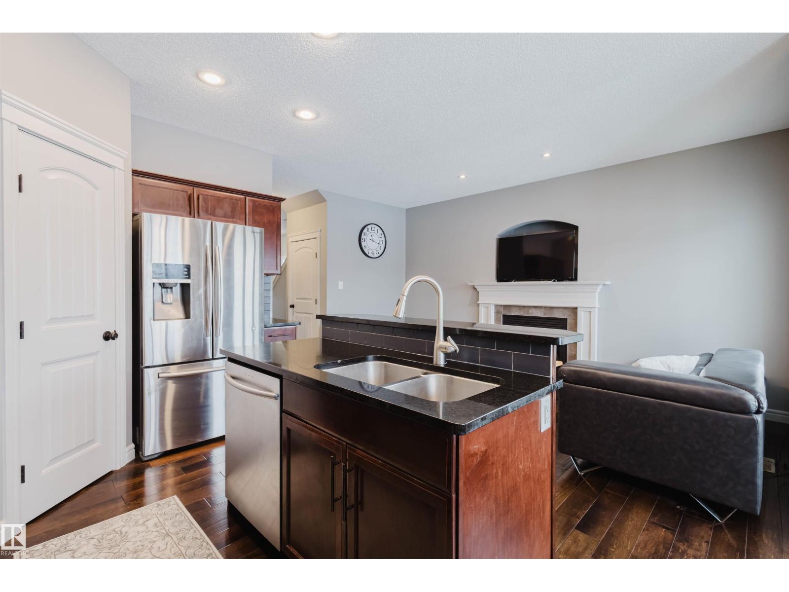 3921 167a Av Nw, Edmonton, Alberta  T5Y 0X9 - Photo 7 - E4471298