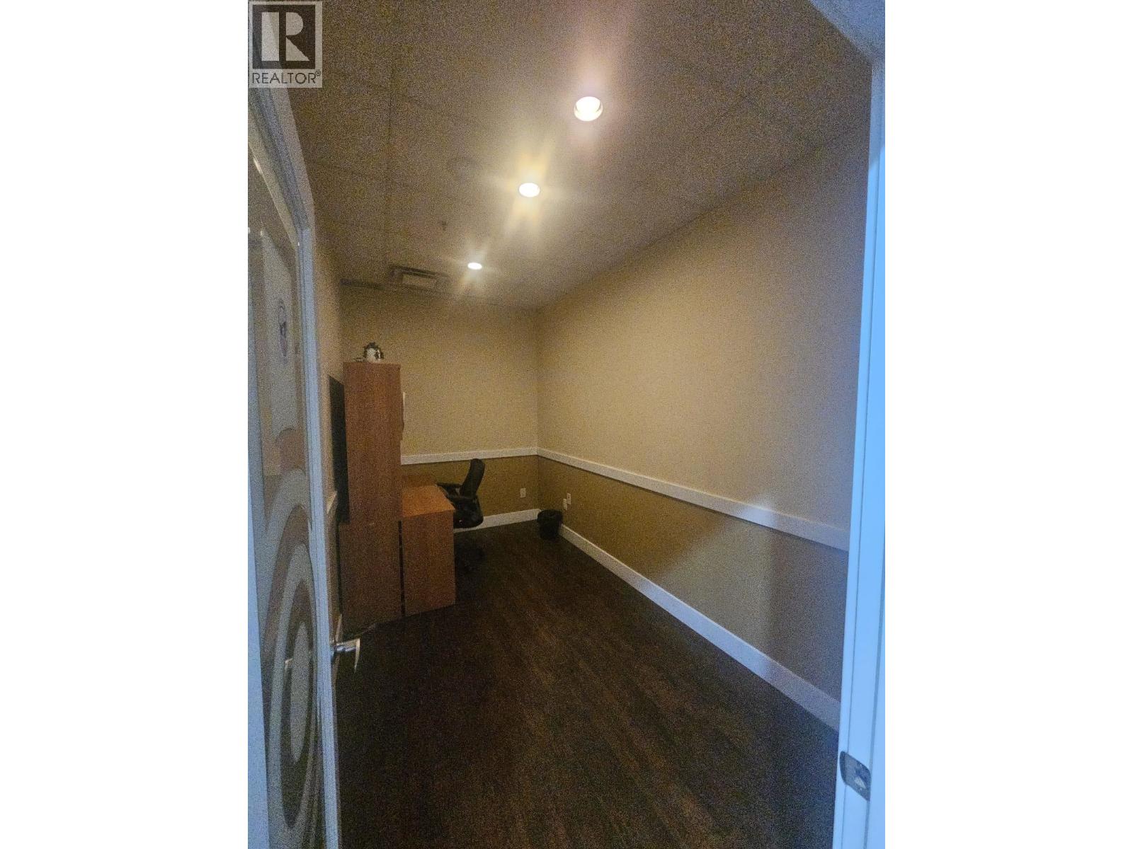 208 8291 92 Street, Delta, British Columbia  V4H 0A4 - Photo 5 - C8075597