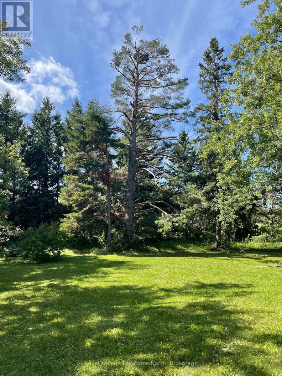 9038 County Rd 91 Road, Clearview, Ontario  L0M 1H0 - Photo 18 - S12736118