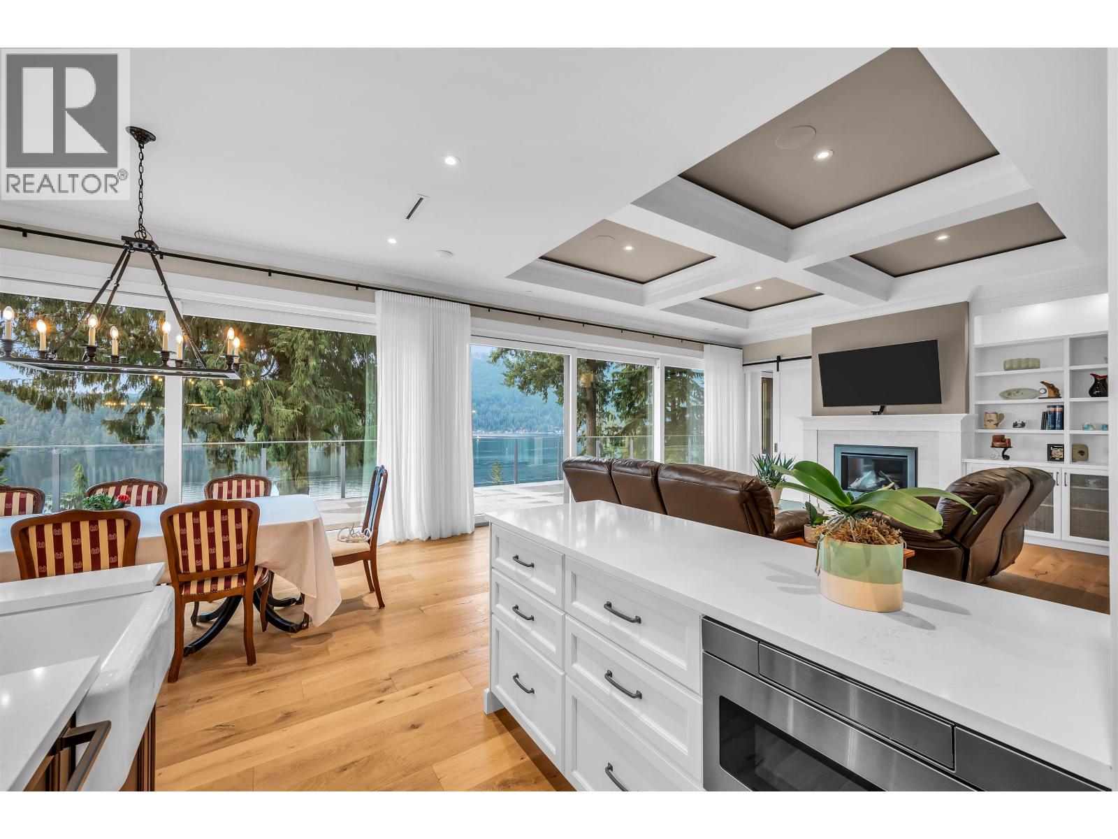 3431 Senkler Road, Belcarra, British Columbia  V3H 4S3 - Photo 14 - R3075816