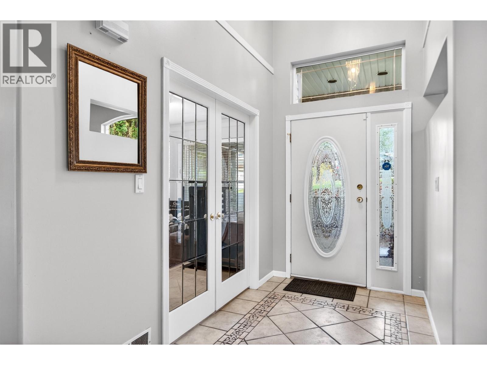 23854 Zeron Avenue, Maple Ridge, British Columbia  V2W 1E3 - Photo 6 - R3083024