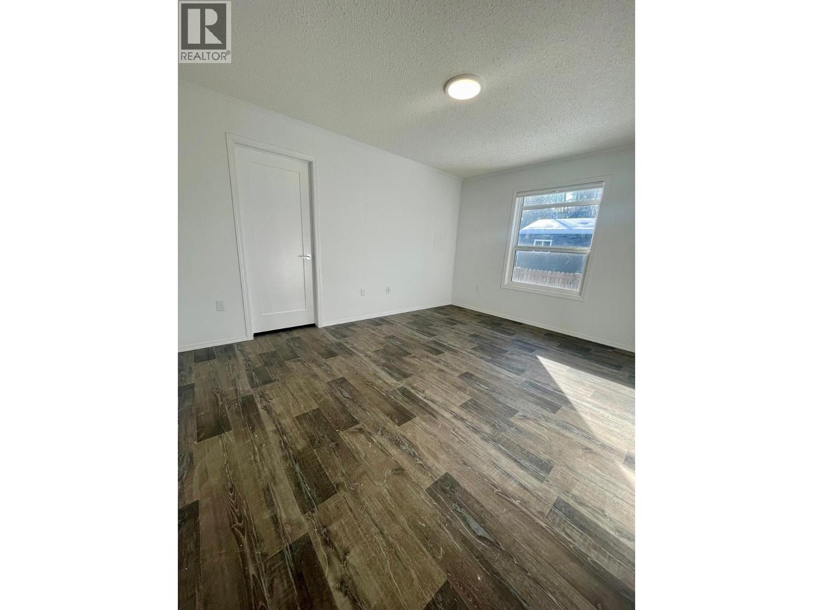 9773 Stephenson Road Unit# 42, Fernie, British Columbia V0B 1M5 - Photo 9 - 10373911