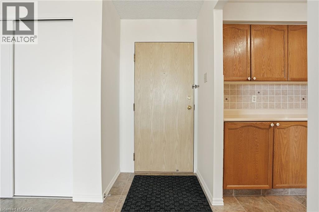 9 Bonheur Court Unit# 808, Brantford, Ontario  N3P 1Z5 - Photo 11 - 40801489