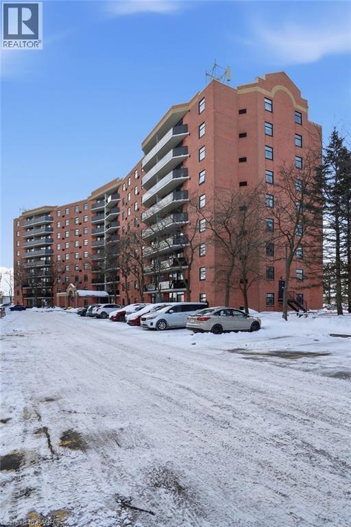 9 Bonheur Court Unit# 808, Brantford, Ontario  N3P 1Z5 - Photo 2 - 40801489